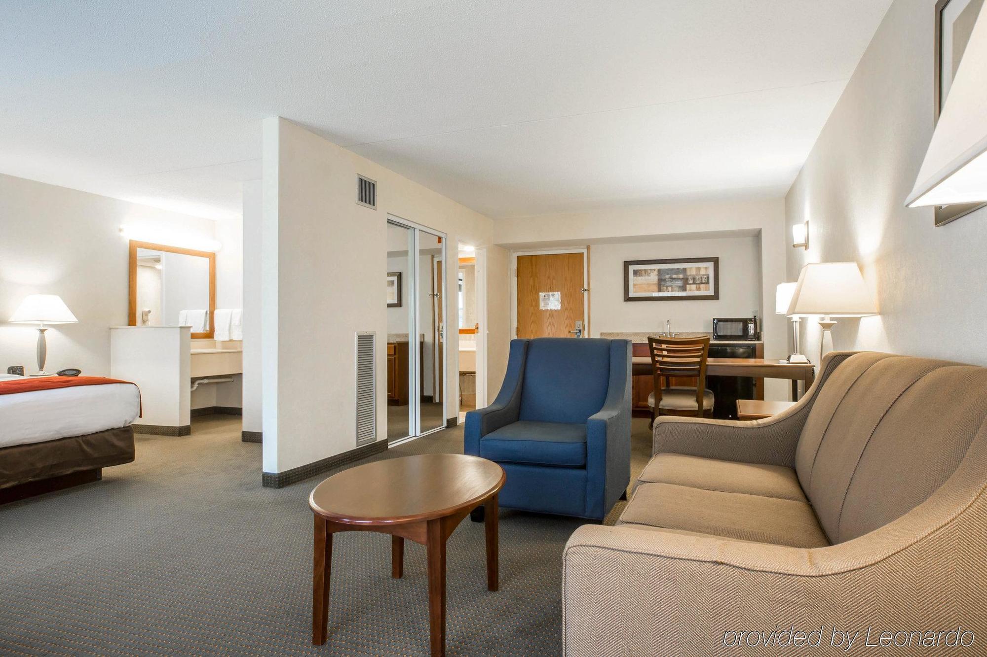 Comfort Suites South Burlington Near University Luaran gambar
