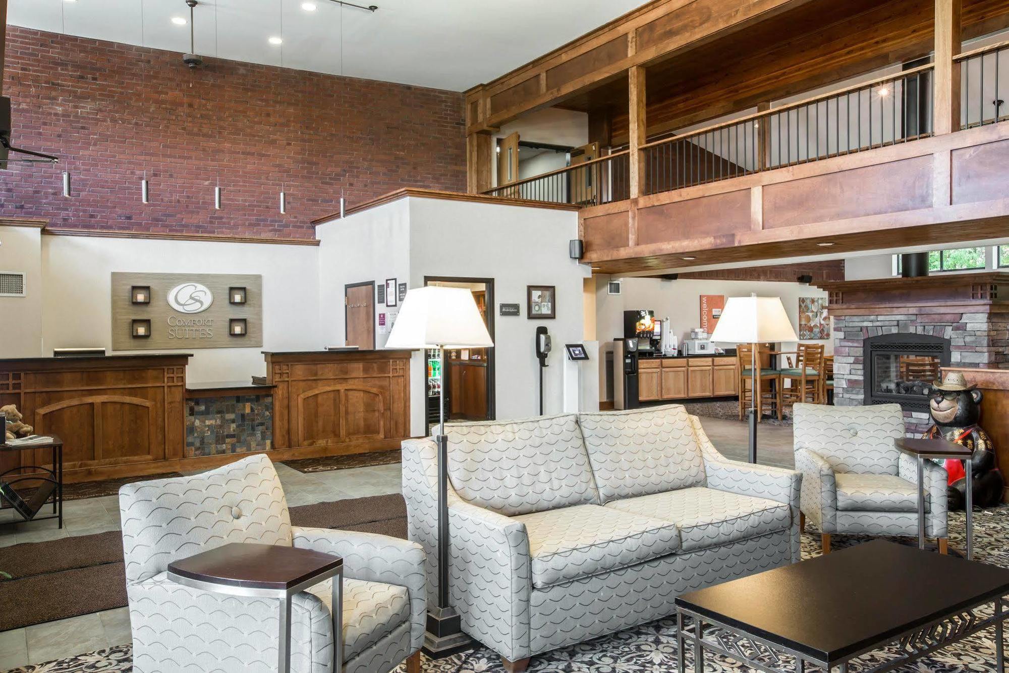 Comfort Suites South Burlington Near University Luaran gambar